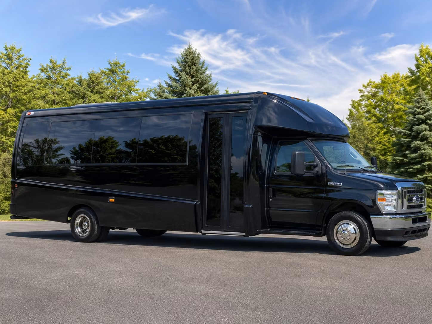 15 passenger minibus