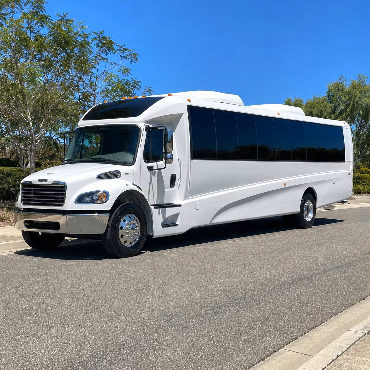 25 passenger minibus