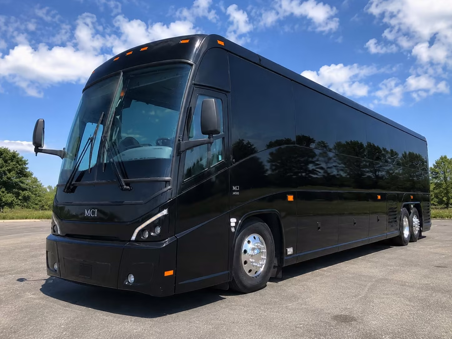 corporate event shuttle bus rentals for palm desert business groups