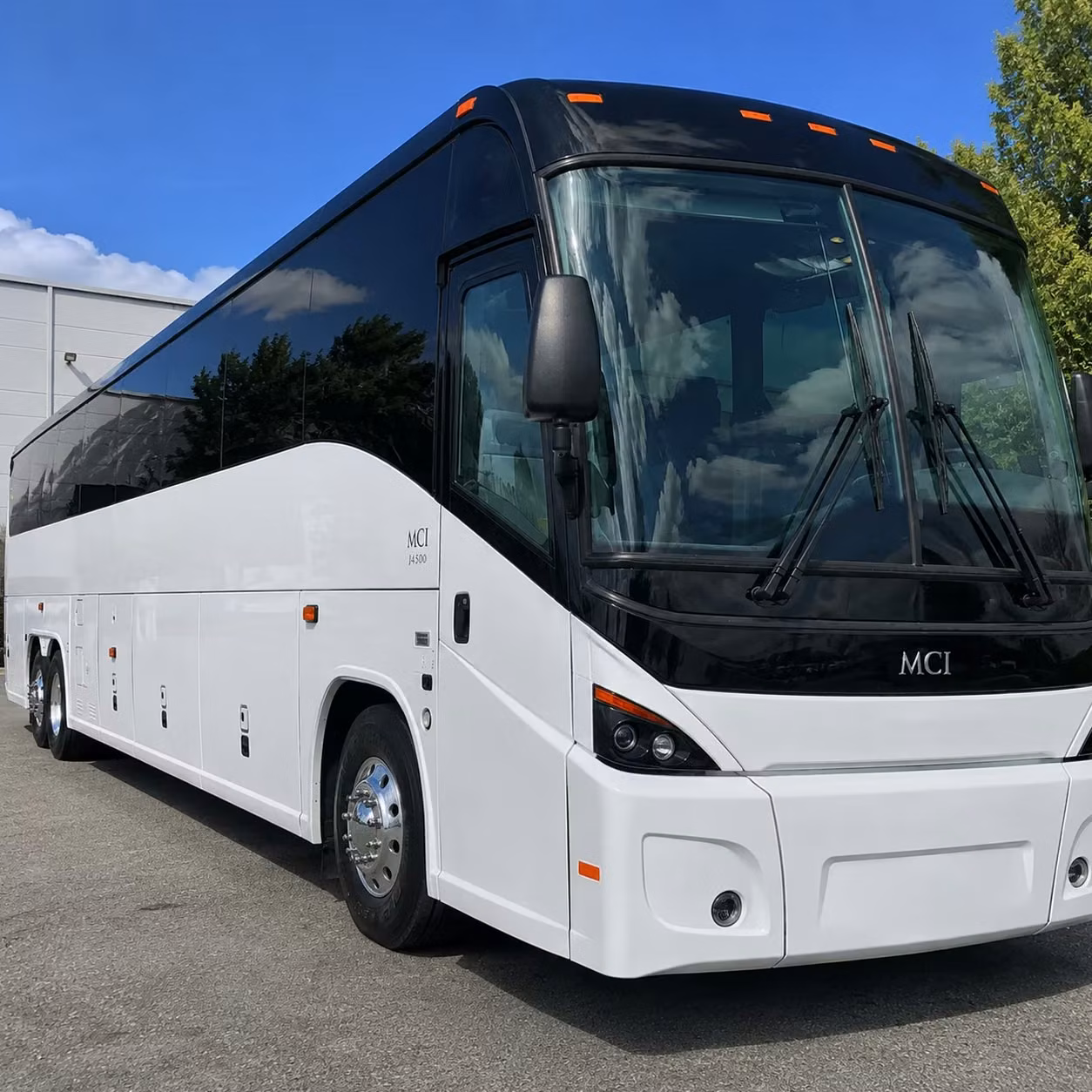 getting your convention group from the airport to palm desert has never been smoother
