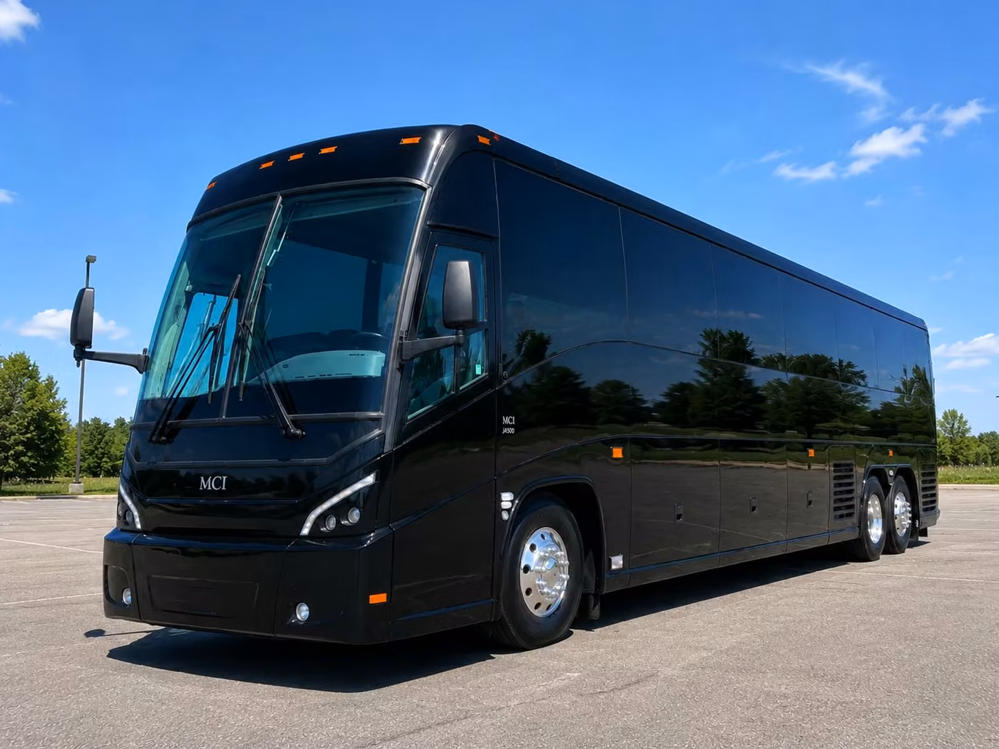 minibus rentals for palm desert school trips to the palm springs art museum