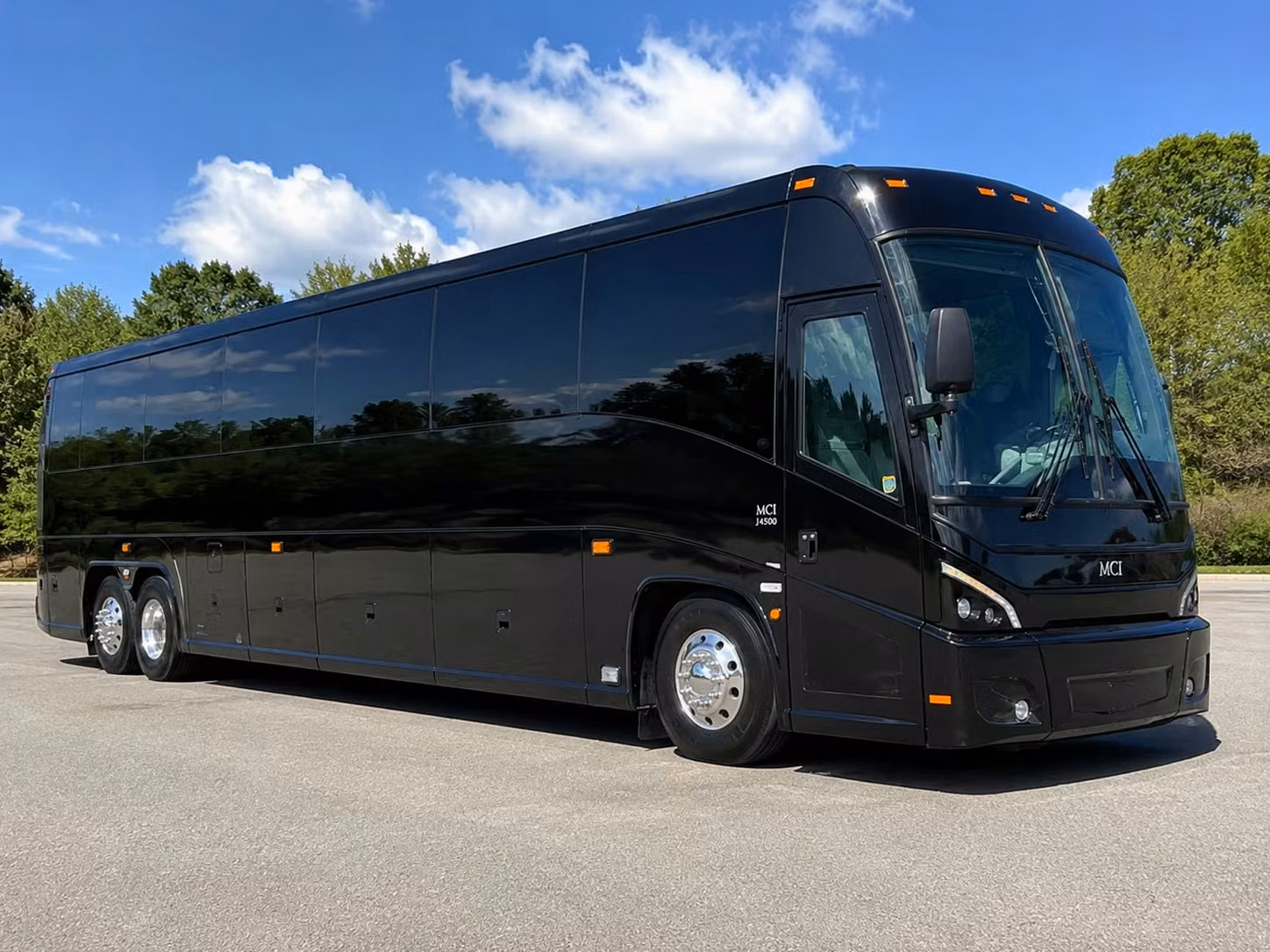 palm desert wedding shuttle bus transportation for every venue in the valley