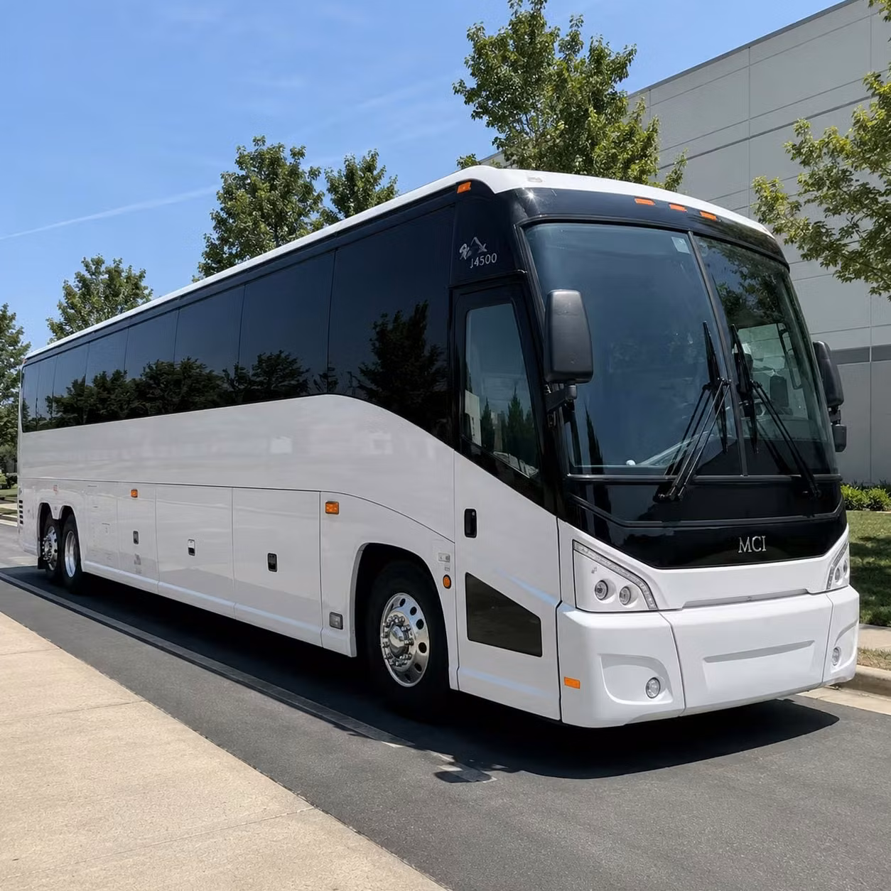 weekly sunday shuttle service for palm desert congregations